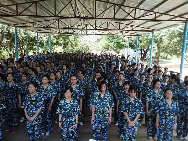 索拉润滑油上岛军训拓展启动