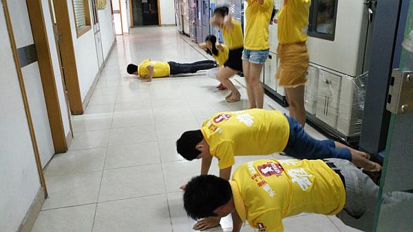 一言不合就拼业绩!雄狮队业绩狂飙,7月超额完成目标