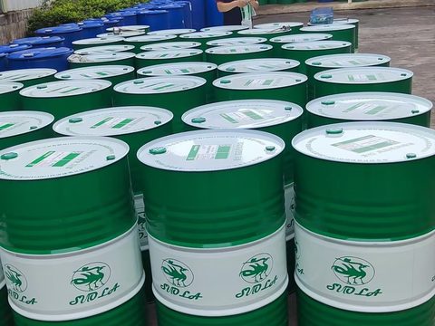 索拉品牌润滑油产品实拍